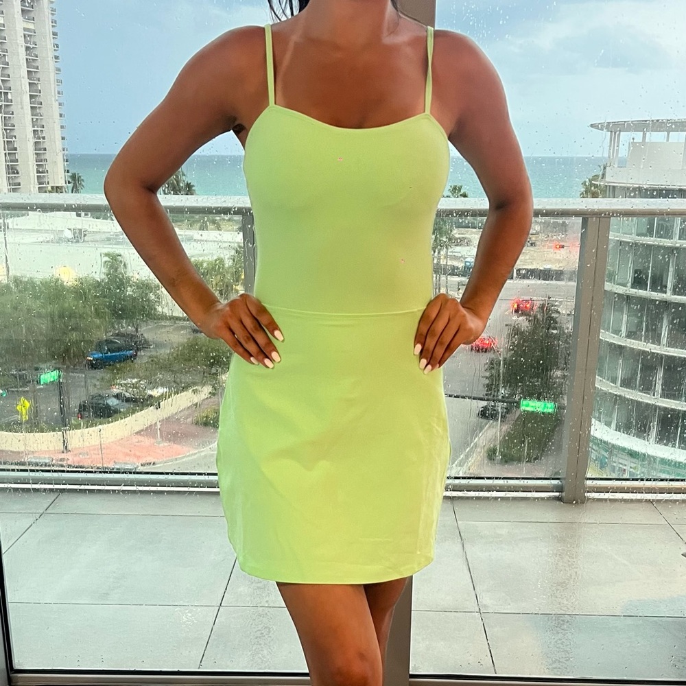 Alosoft Courtside Tennis Dress Ultra Mint Size XS